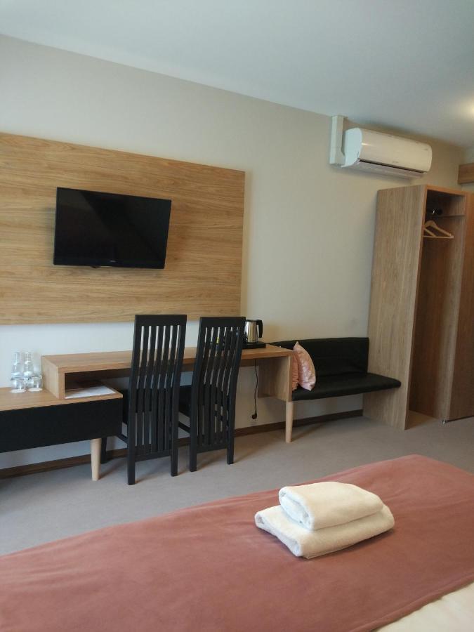 Bed and Breakfast Bulwary Biznes Mielec Esterno foto