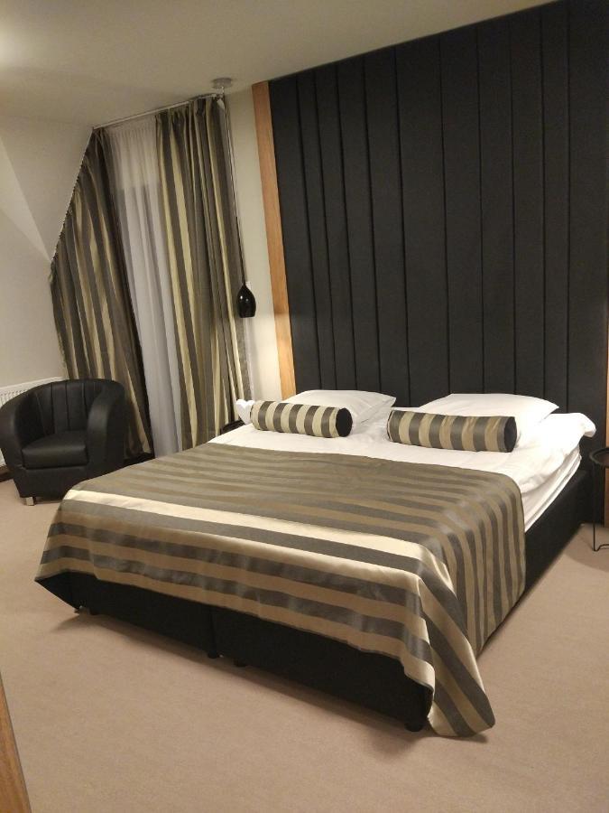 Bed and Breakfast Bulwary Biznes Mielec Esterno foto