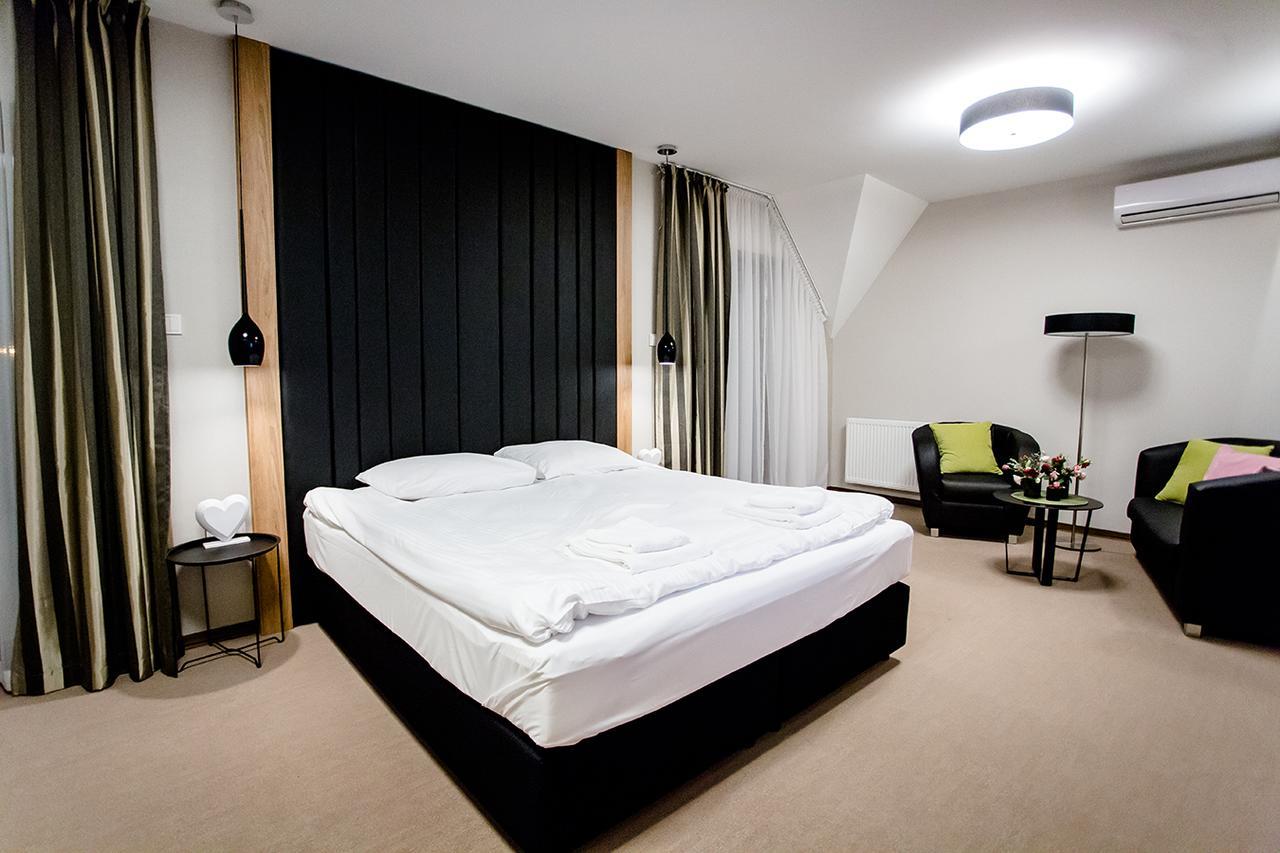Bed and Breakfast Bulwary Biznes Mielec Esterno foto
